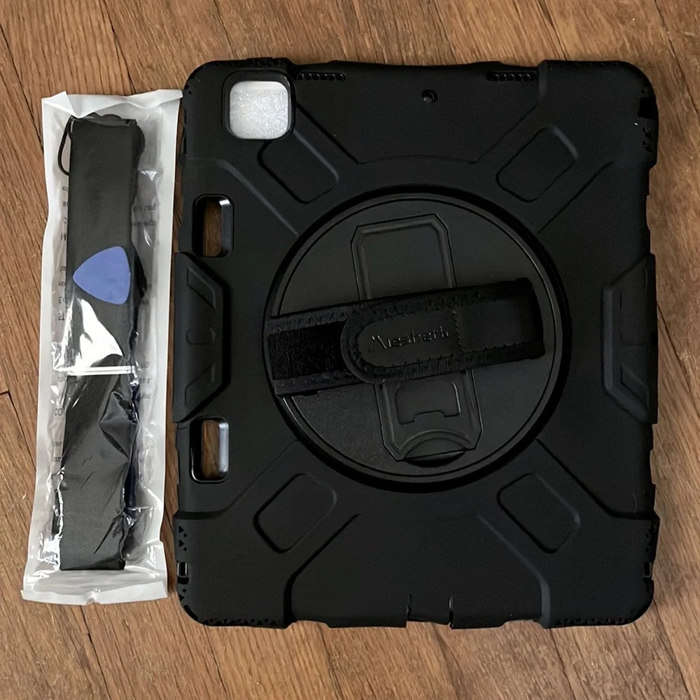 Brand New IPad 12.9 Case ~ 2021